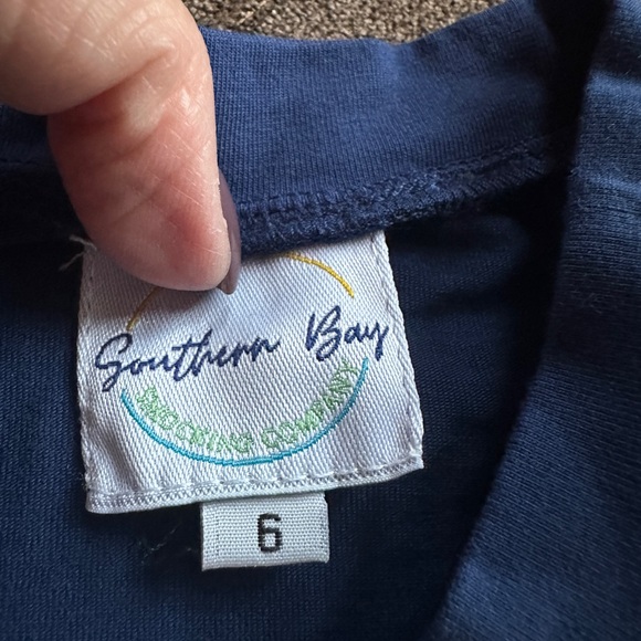 Southern Bay “Christmas Vacation”Smocked Shirt Size 6 - Picture 4 of 7